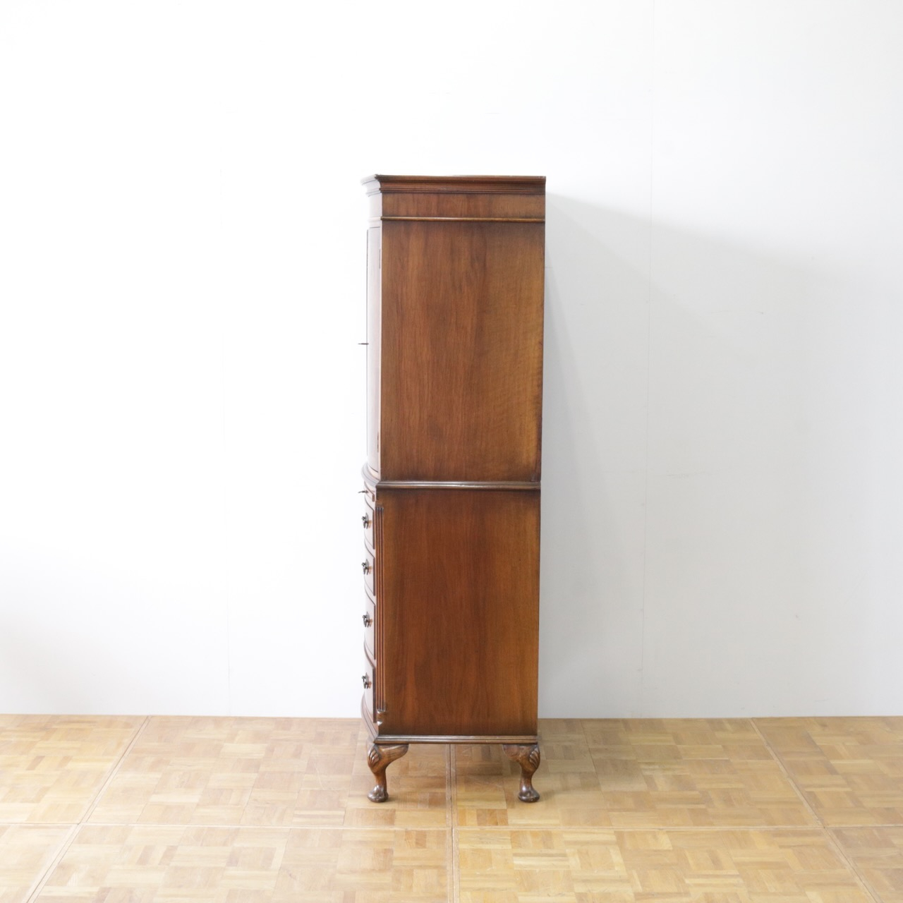 カップボードチェスト