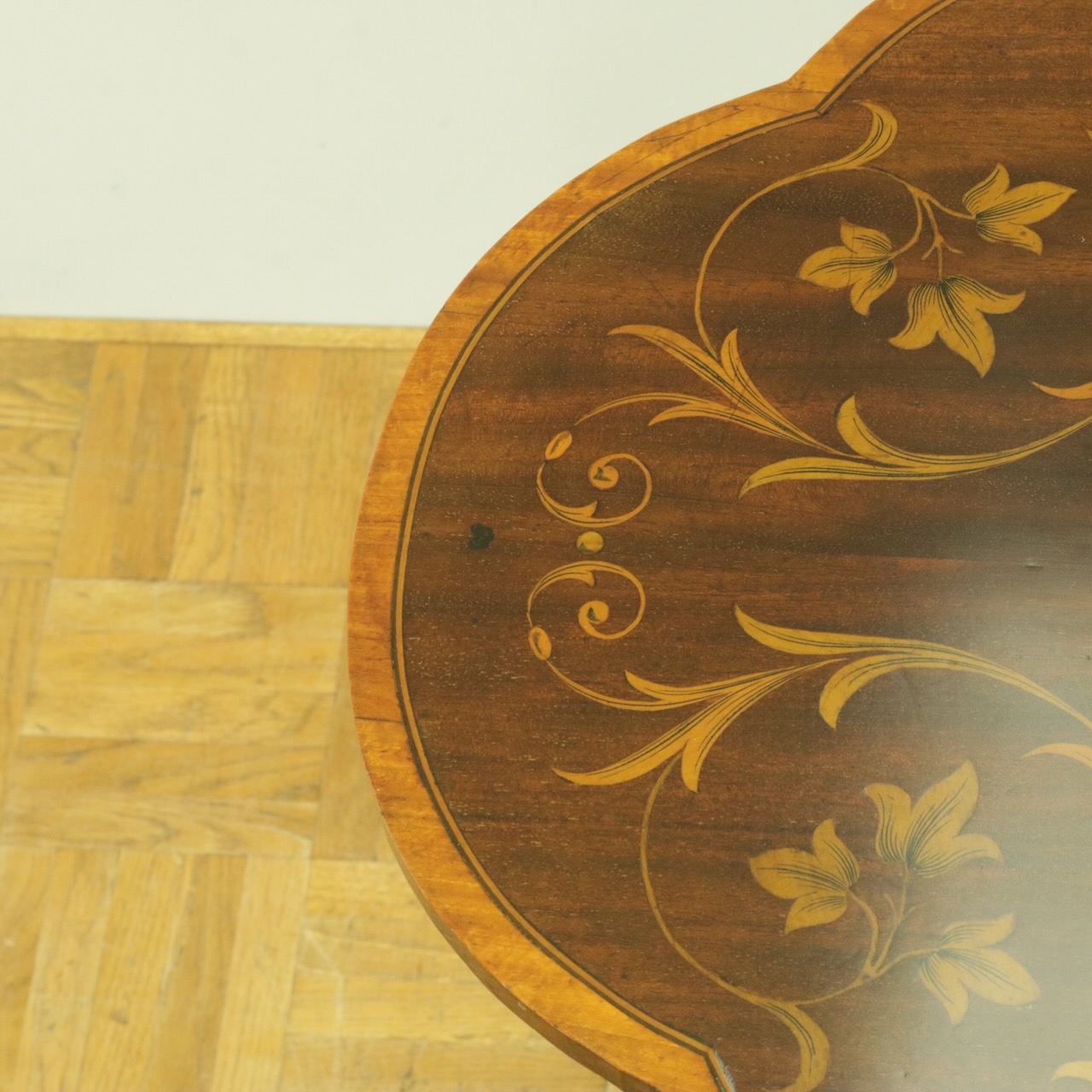 オケージョナルテーブル