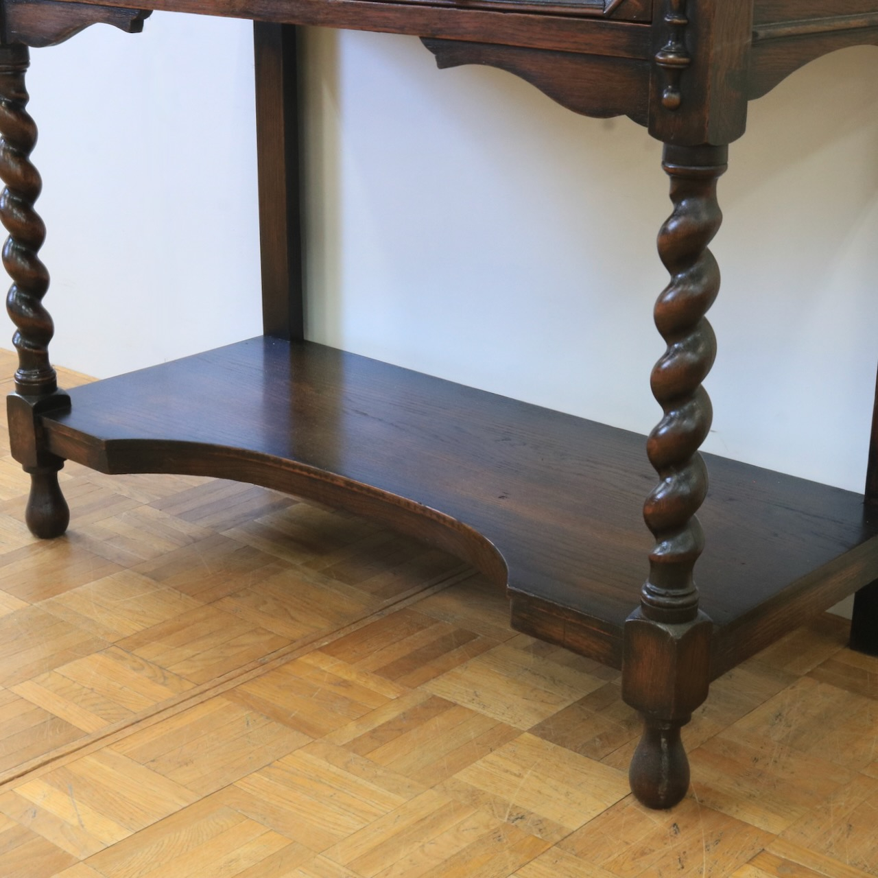 ホールテーブル