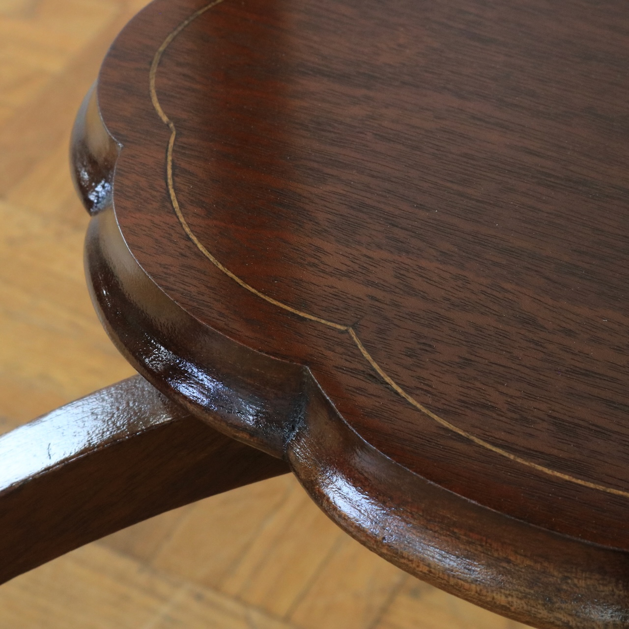 オケージョナルテーブル