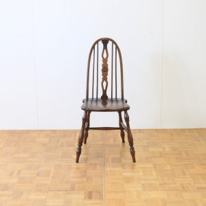  スピンドルチェアー