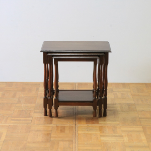 ネストオブテーブルズ 