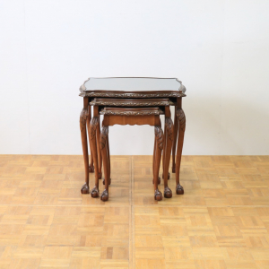 ネストオブテーブルズ　