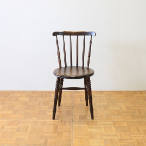 キッチンチェアー