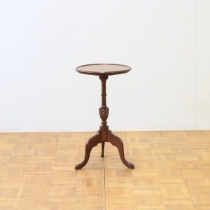 ワインテーブル