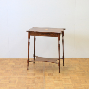 オケージョナルテーブル