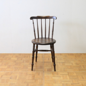 キッチンチェアー