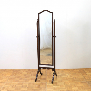 シュバルミラー