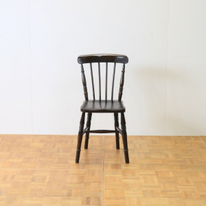 キッチンチェアー