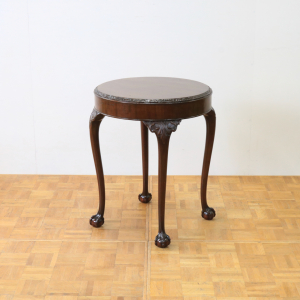 ティーテーブル