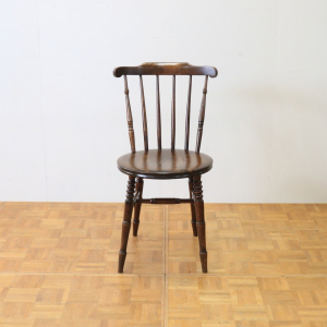 キッチンチェアー