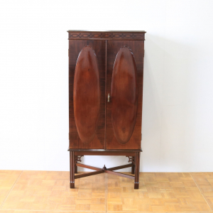 ファイリングキャビネット