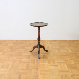 ワインテーブル