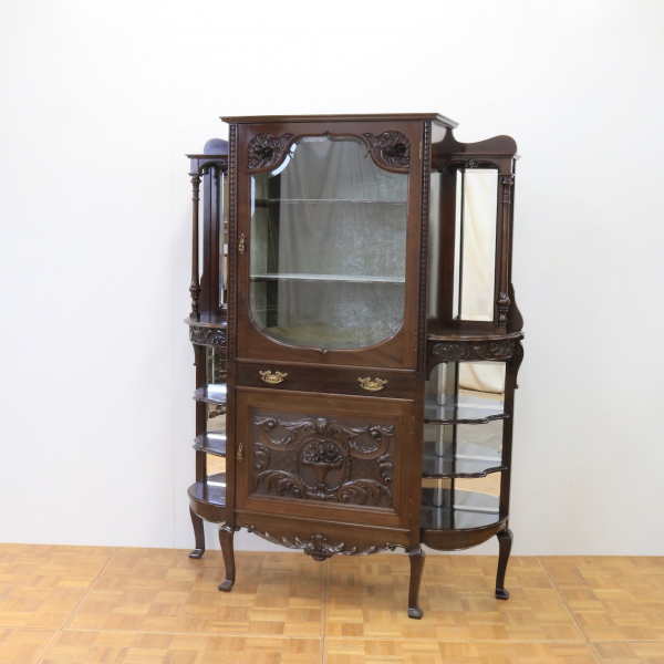 パーラーキャビネット