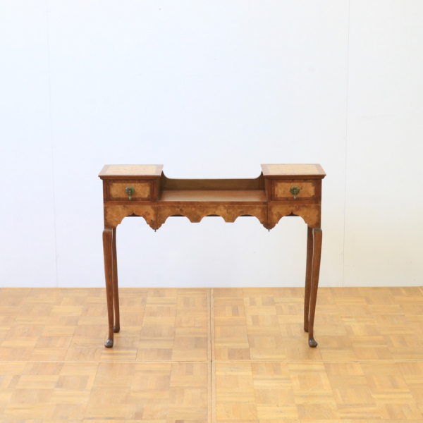 コンソールテーブル