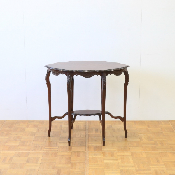 ティーテーブル