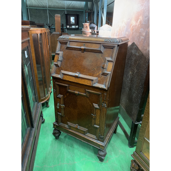 カクテルキャビネット　