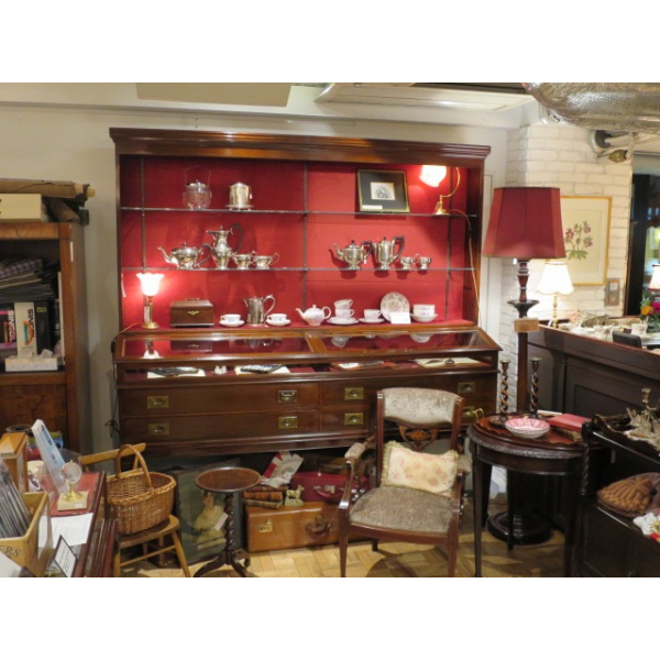 ショップキャビネット