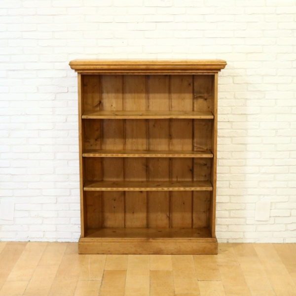 ブックシェルフ