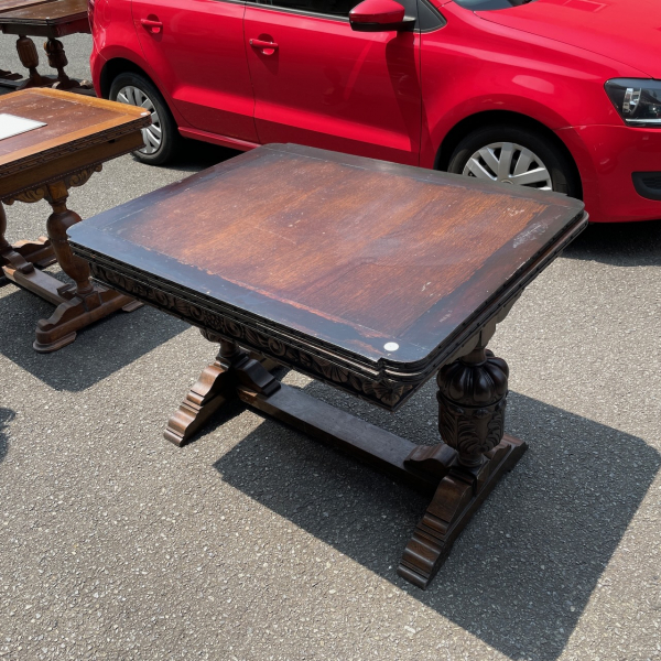  ドローリーフテーブル