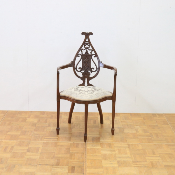 コーナーチェアー　