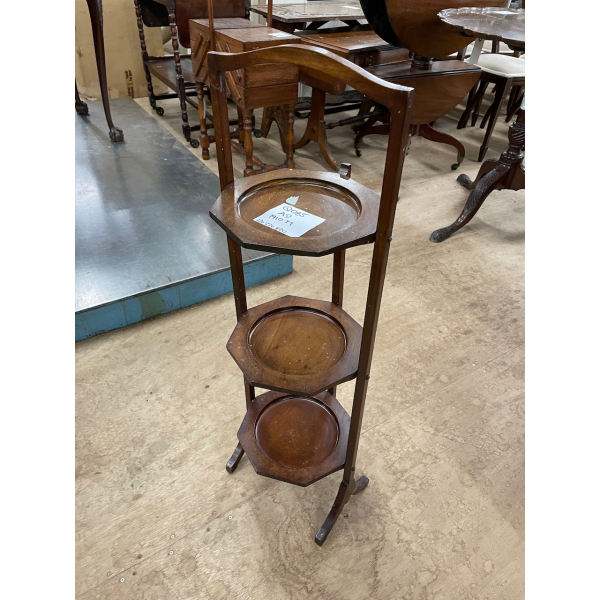  ケーキスタンド