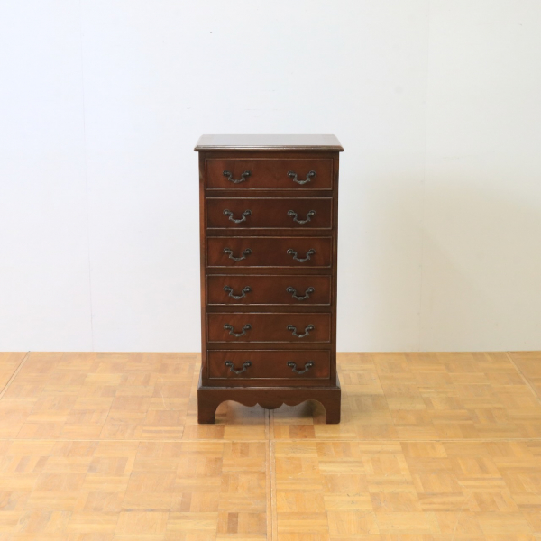 チェストオブドロワーズ