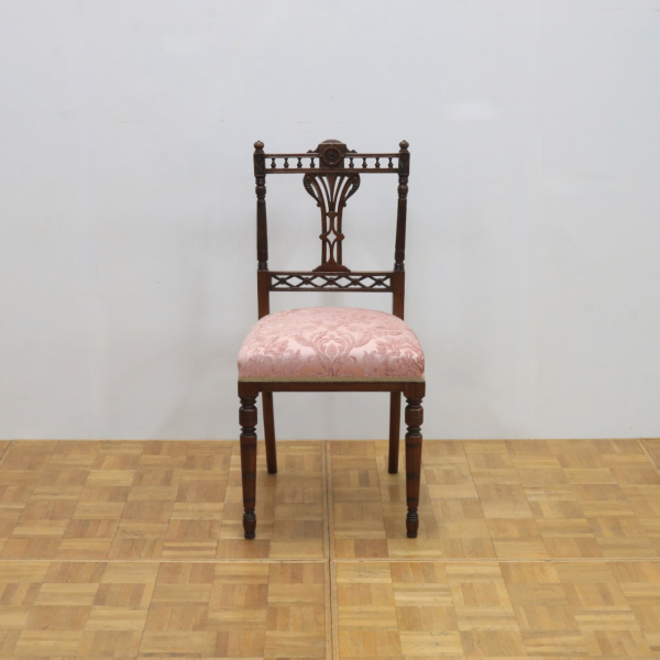 サイドチェアー