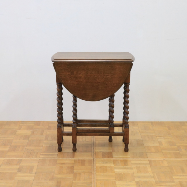 ゲートレッグテーブル