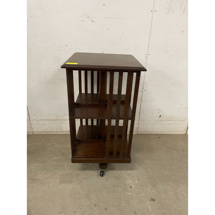  リボルビングブックケース