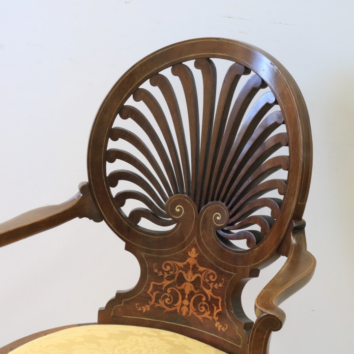 アームチェアー 