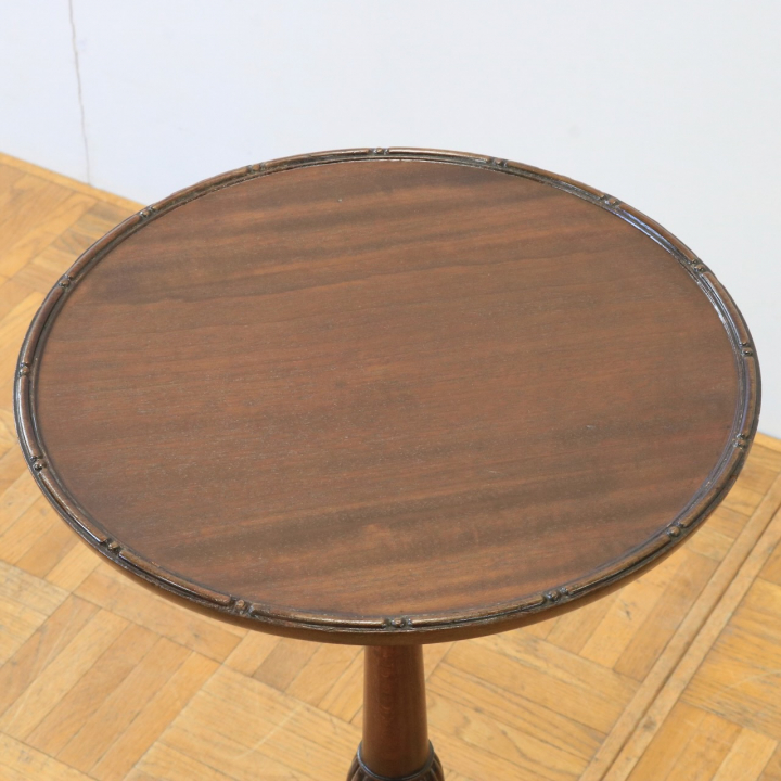 ワインテーブル