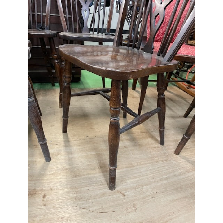  スピンドルチェアー