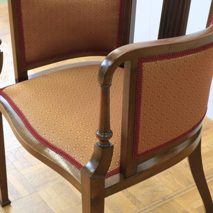 アームチェアー　