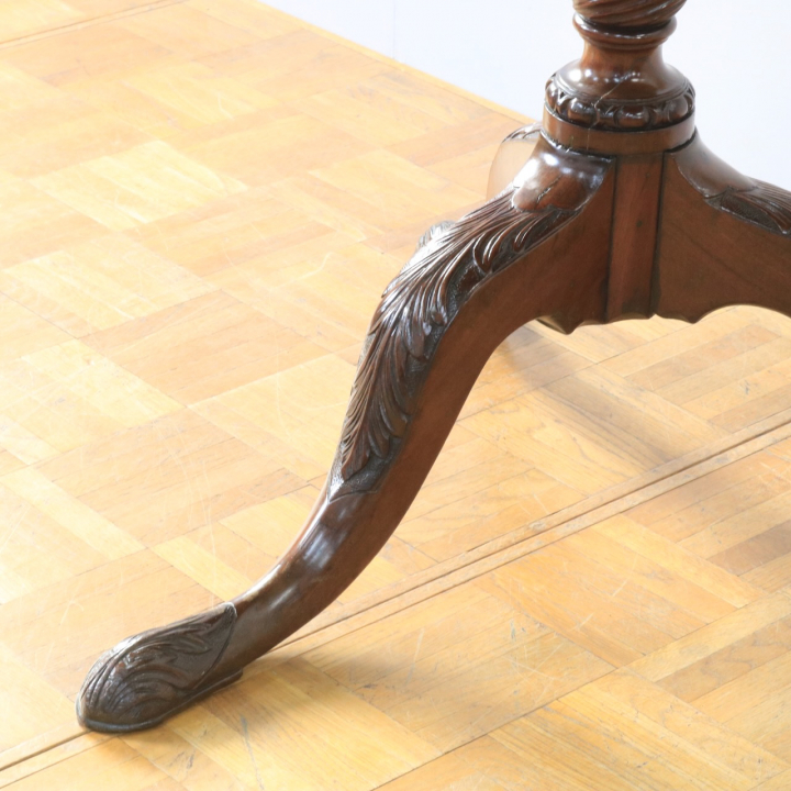 ティーテーブル