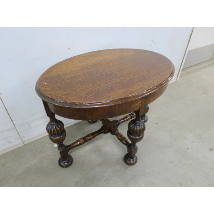 コーヒーテーブル