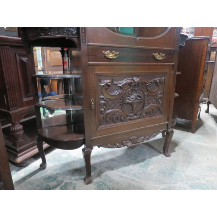 パーラーキャビネット