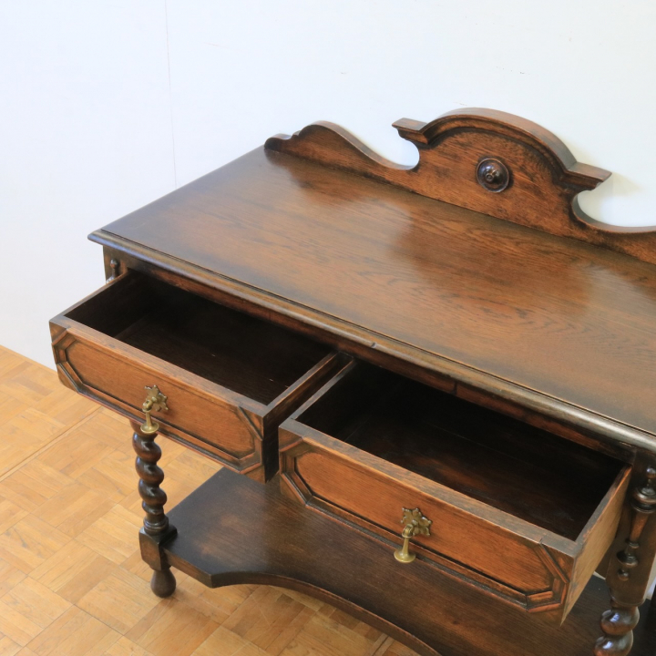 ホールテーブル