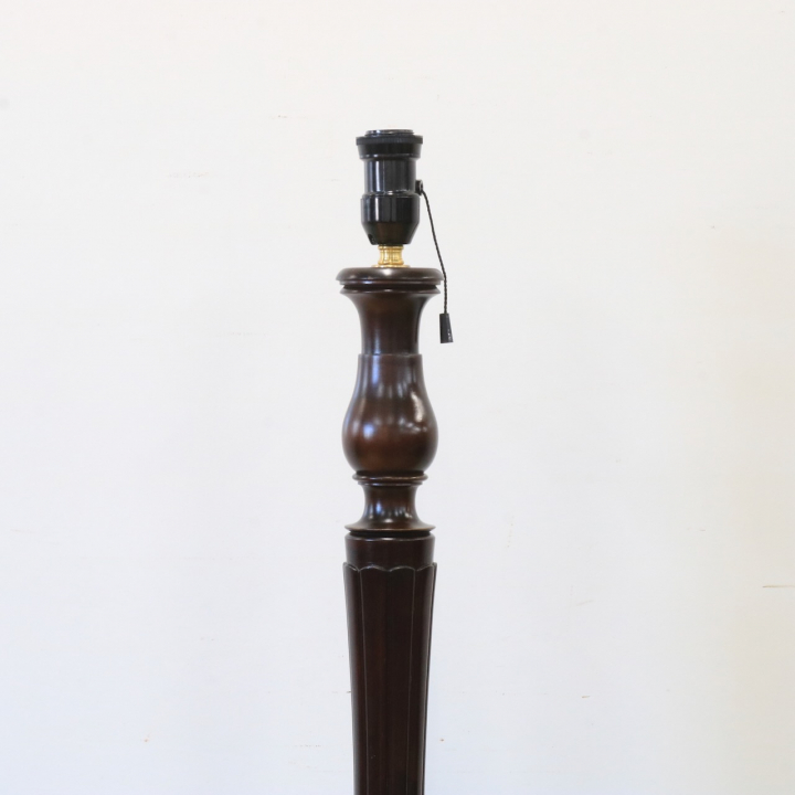 フロアスタンド