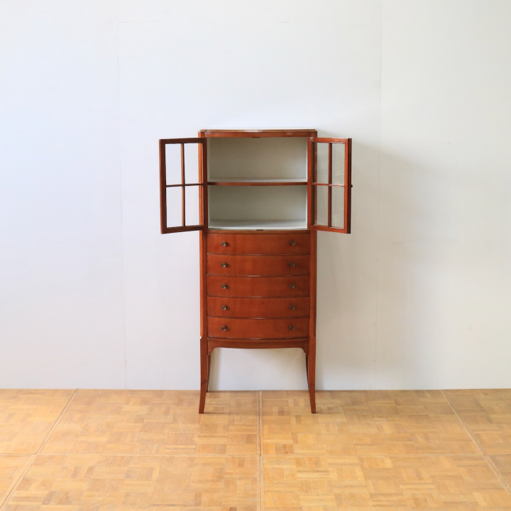 ミュージックキャビネット