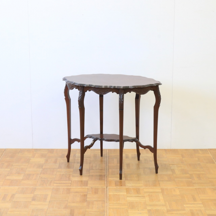 ティーテーブル