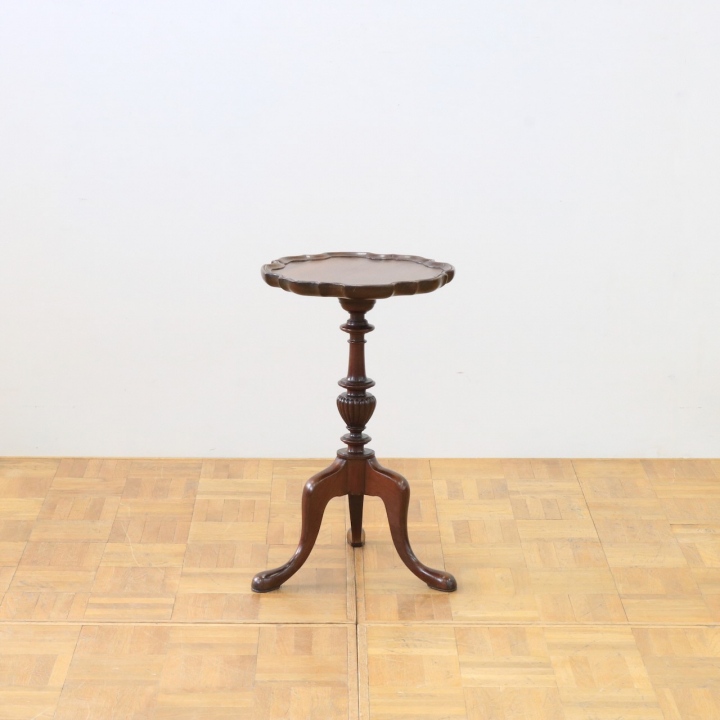 ワインテーブル