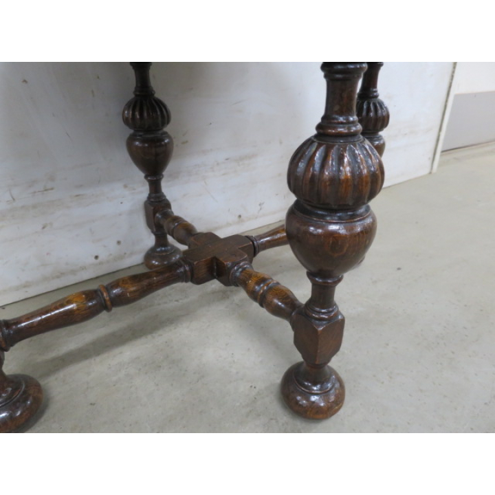 コーヒーテーブル