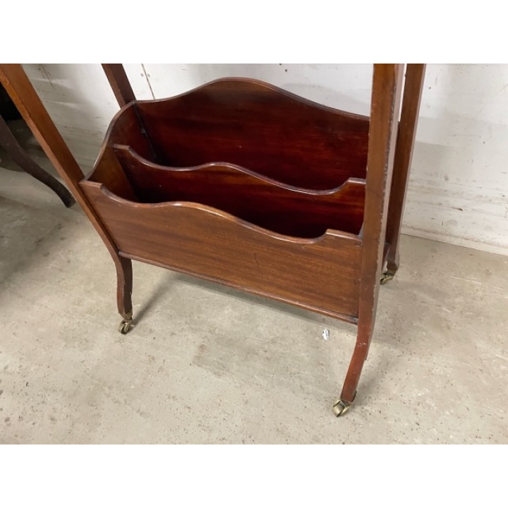 マガジンラック