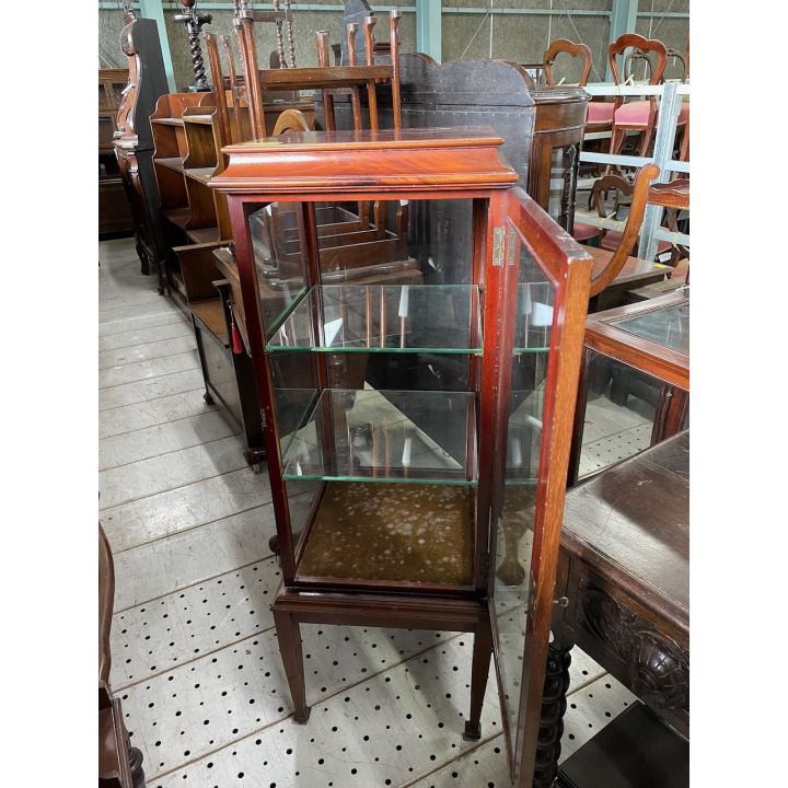  ショップキャビネット