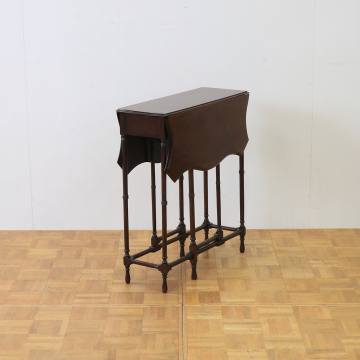 ゲートレッグテーブル　