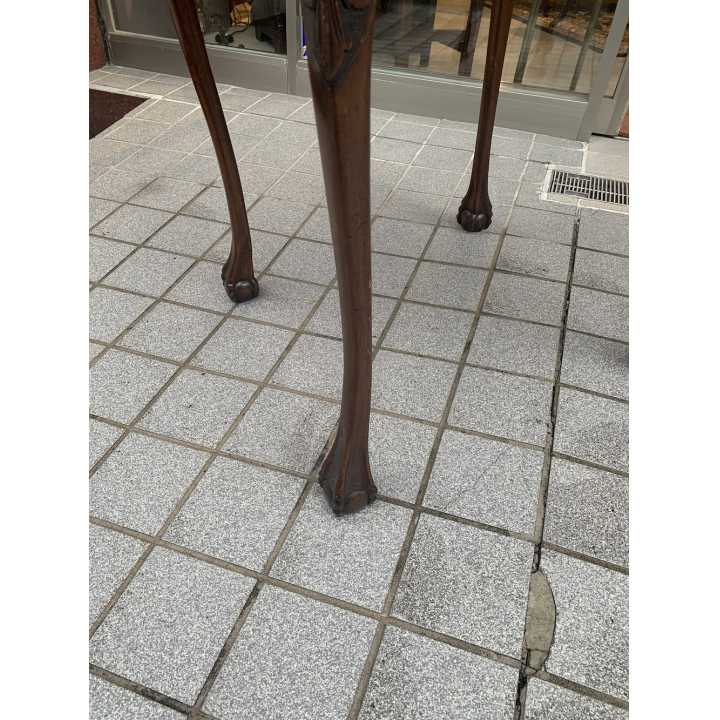 ティーテーブル