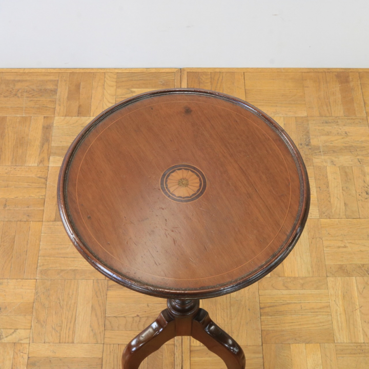 ワインテーブル