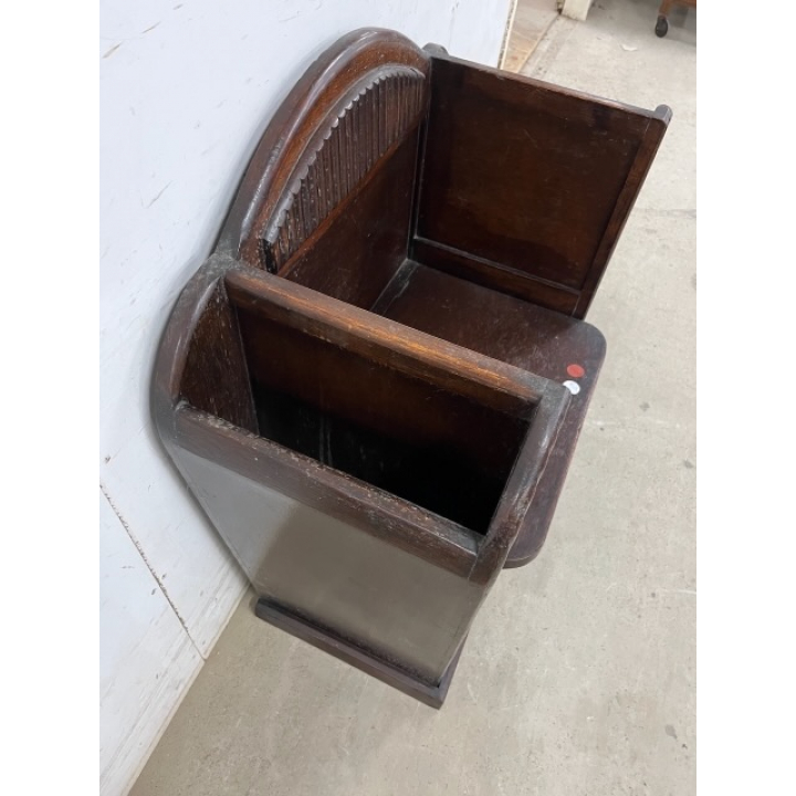 ベンチ