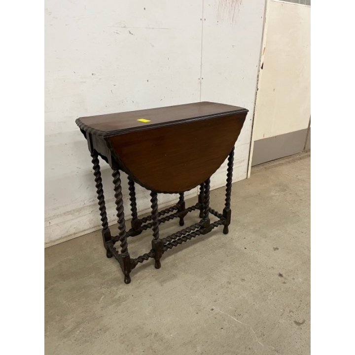 ゲートレッグテーブル